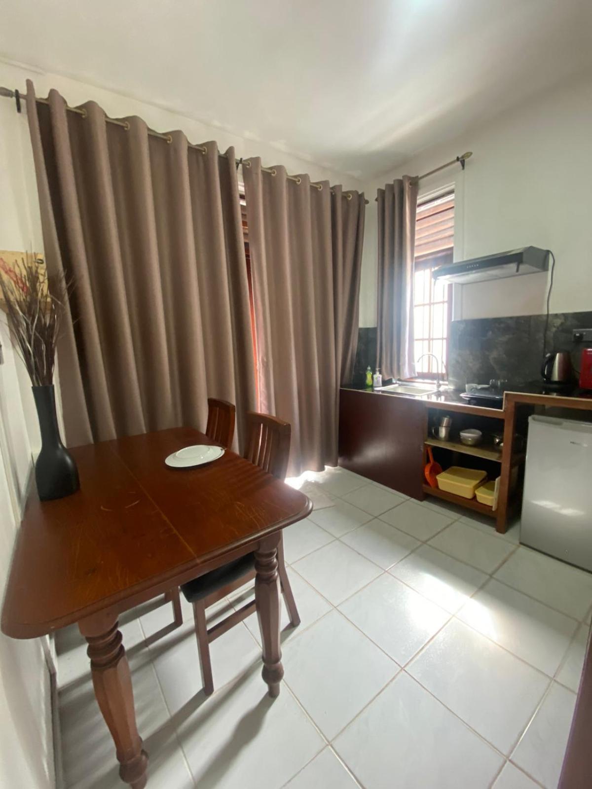 Apartamento Ice Berg Dehiwala-Mount Lavinia Habitación foto