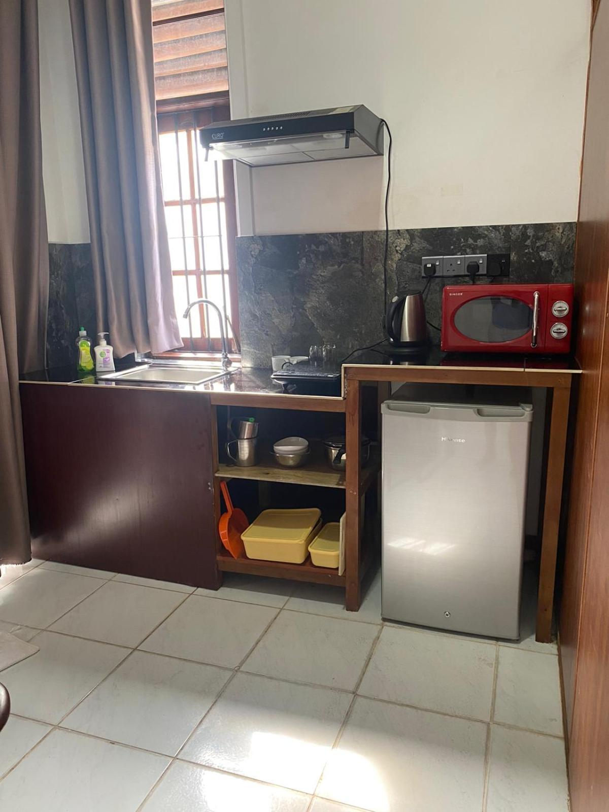 Apartamento Ice Berg Dehiwala-Mount Lavinia Habitación foto